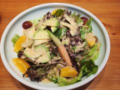 牛油果蔬菜沙拉-渔家风味·鲅鱼水饺·央视展播·海鲜天津菜(开发区店)