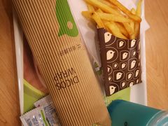 -德克士(龙阳广场店)