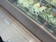 -白玉兰食品甜凤店(合生汇店)