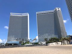 -檀悦都喜天丽度假酒店游泳池