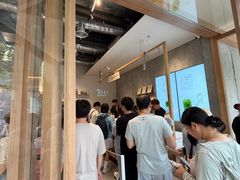 -喜茶(上海打浦桥日月光gelato lab+店)