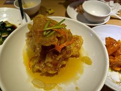 -关东小磨东北菜(上海长风大悦城店)