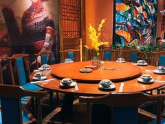 -老滇山寨•云南特色菜•地方菜•民族风情歌舞表演(金碧店)