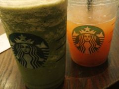-星巴克臻选(南京金茂览秀城店)