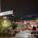 味道还行，就是肉串的肉太小了。