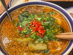 -云阿蛮云南生烫牛肉米线(奉贤路店)