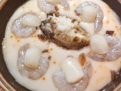 -老牌坊云南鱼豆花火锅(哈西万达店)