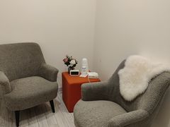 -大鱼心理咨询工作室(静安寺店)