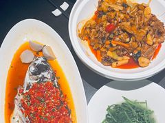 -凤凰湘语·平价海鲜餐厅(浦东旗舰店)