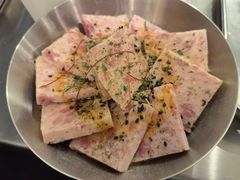 尝尝看火腿猪肉-小肚皮饮食店