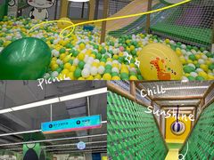 -乐享城购物中心