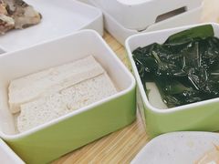 -杨老板·海鲜集市火锅·鲜切牛肉(中防万宝店)