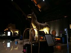 -三亚湾海居铂尔曼度假酒店