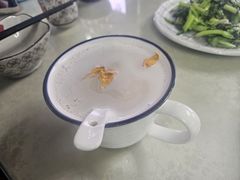 -天天向上素食餐厅(五台山店)