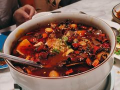 -渝信川菜 · 川味家常菜(财富购物中心店)