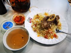 -明优利特色拌面抓饭(南昌路店)