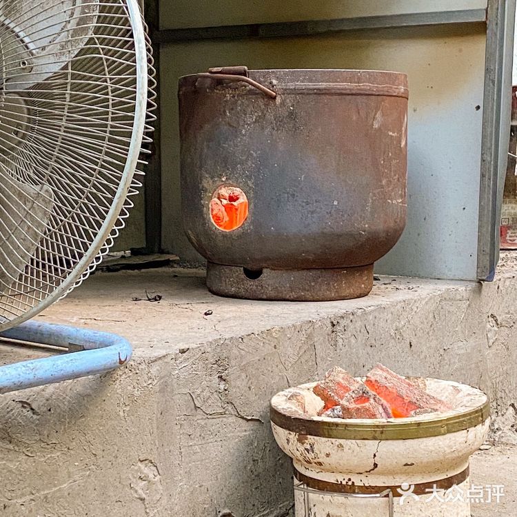 大舅点名要吃它，西关反复去吃的鸡煲