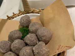-左庭右院鲜牛肉火锅(浦江欢乐颂店)