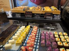 -初色海鲜自助(万丰路店)