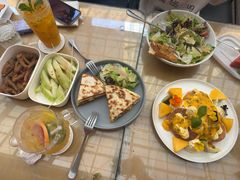 烤牛肉牛油果沙拉-Simple Yummy简单美味(上邦百汇城店)