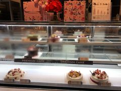 -巴黎贝甜(大宁国际商业广场店)