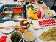 -海底捞火锅鲜切牛肉主题店(长寿路店)