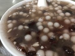 -芳婆糕团店(王府大街店)
