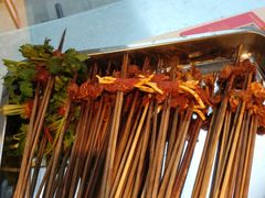 -钢管厂五区小郡肝串串香(奥克斯广场锦城万达店)