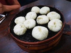 -舒小笼松针小笼包