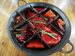 -正南齊北重庆老火锅(光华村直营店)