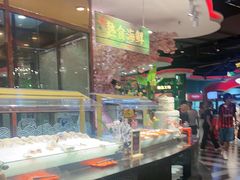 -四海一家自助餐(益田假日广场店)