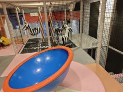 -meland club亲子乐园(重庆万象城店)