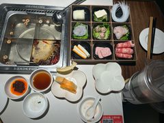 -海底捞火锅(长宁路龙之梦店)