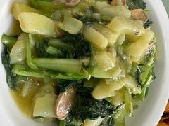 土豆口蘑小白菜-上庄晋风庄园(上庄店)