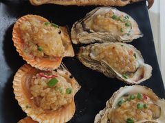 -覃记海鲜美食餐厅