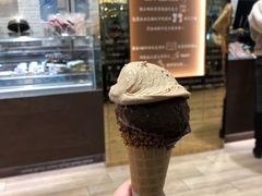 venchi明星冰淇淋-VENCHI 闻绮(北京国贸商城店)