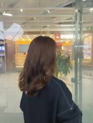 -川和潮人
