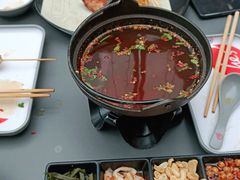 -何师烧烤Pro ·江湖川菜·小龙虾·精酿(太古里旗舰店)