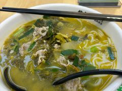 -蒙自源米线(东城星河城店)