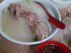 -雷祖芳老妈蹄花店