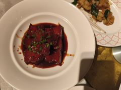 -金美华轩(东方路齐鲁店)