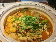 -魏铭鱼头捞饭(晋阳路店)