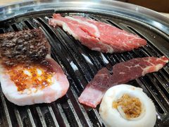 -汉城烤肉·黑金冠(华山路店)