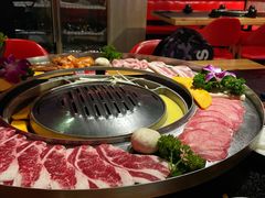 -哈哈碳都·牛肋条无限自助烤肉(宝龙店)