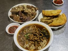 -老奶奶稀饭(明都西园店)