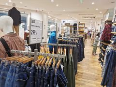 -优衣库(上海虹口龙之梦店)