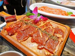 -热火朝天鲜切牛肉火锅(南强街巷店)