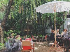 -Fern Forest Cafe