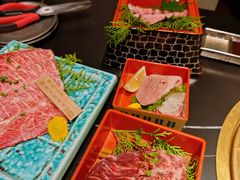 -山川小町·极番烧肉(新地假日广场店)