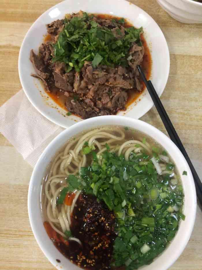 玉香宫河州牛肉拉面-"来吃了[呲牙]超级美味的拉面,火爆满座.